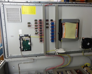 Control cabinet natura Step / Stall 1Abteil 1